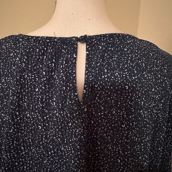 *ADRIANNA PAPELL* Blue Print Long Sleeve Shirt Size Large - Picture 5 of 7